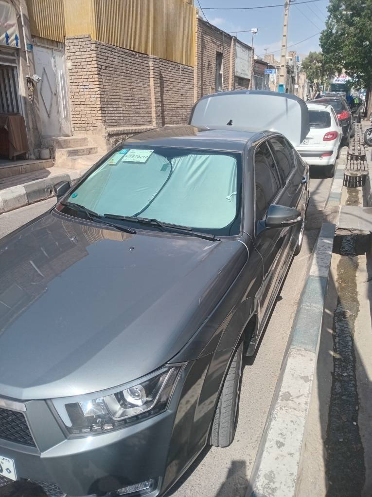 آفتابگیر عینکی شیشه جلو خودرو دنا